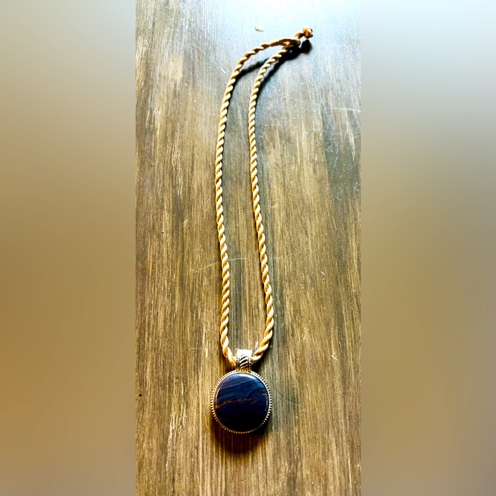 Magnabilities 18” cord with silver magnetic pendent, cobalt blue